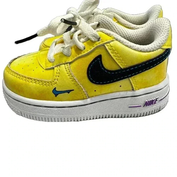 Nike Air Force 1 LV8 Toddler Size 5C Yellow Nike Leather Unisex Brand New - Picture 1 of 10
